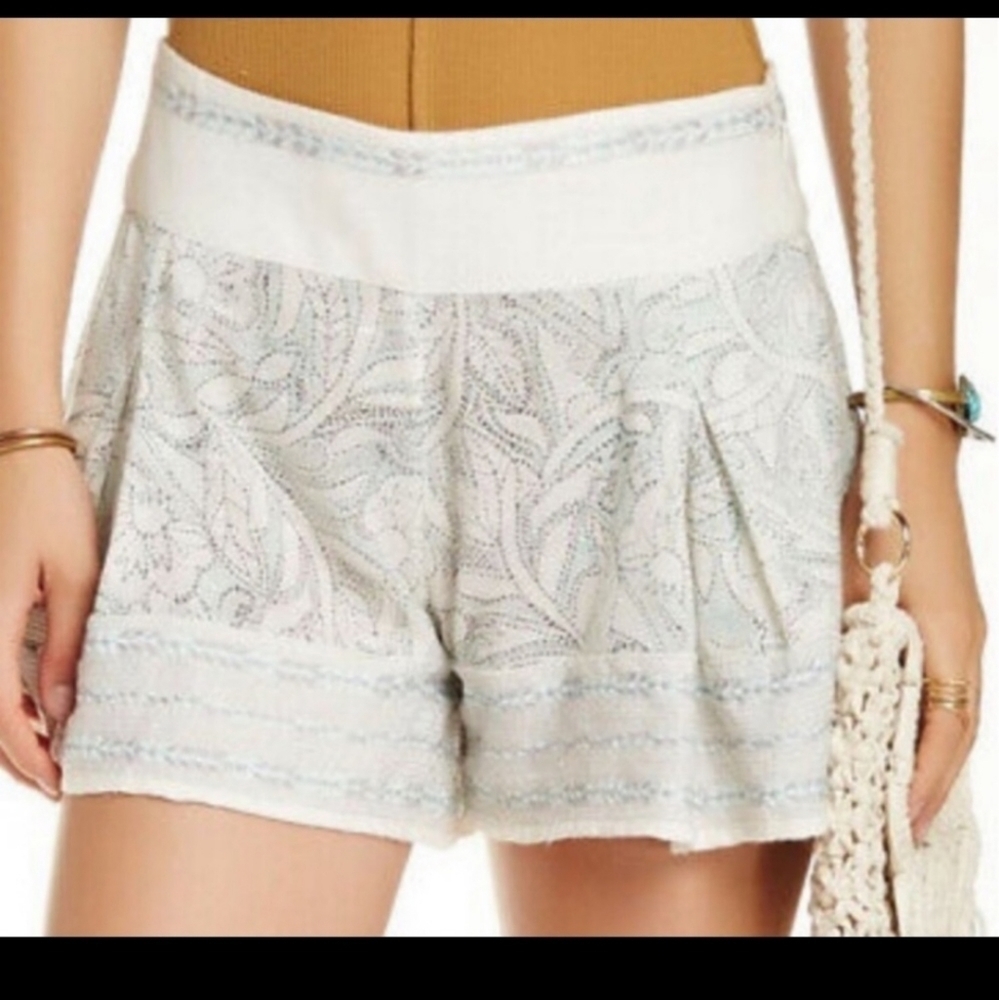 Free People Ivory combo linen shorts